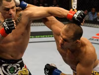 Những võ sĩ thực chiến MMA đáng sợ nhất thế giới hiện nay (1)