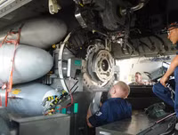 AGM-86 trên B-52 của Mỹ là câu trả lời cho Kh-101 trên Tu-95M của Nga tại Syria