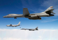 [ẢNH] Tái triển khai oanh tạc cơ B-1B Lancer đến Guam, Mỹ gia tăng sức ép lên Trung Quốc