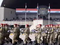 Iraq duyệt binh rầm rộ ăn mừng chiến thắng IS ở Mosul