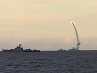 Nga tham chiến với hàng loạt vũ khí cực mạnh tại Syria, nước cờ khiến Mỹ bất ngờ (III)