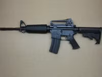 Trung Quốc bị nghi tặng súng kém chất lượng cho Philippines