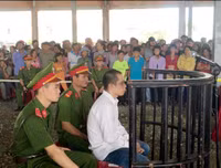 Cướp ngân hàng bằng súng ở Vĩnh Long: Án phạt nặng đang chờ!