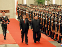 Những khoảnh khắc ấn tượng trong chuyến thăm Trung Quốc của ông Kim Jong-un