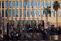 Mỹ cân nhắc đóng cửa tạm thời Đại sứ quán tại Cuba sau khi các nhân viên bất ngờ mắc bệnh lạ