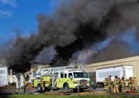 Hàng chục người thương vong trong vụ cháy nổ tại nhà máy mỹ phẩm ở New York