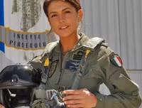 Bí mật về nữ phi công F-16 Mỹ nhận lệnh cảm tử đâm vào máy bay bị khủng bố