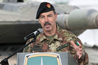 [ẢNH] Tham mưu trưởng lục quân Ý Tướng Salvatore Farina nhiễm Covid-19