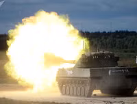 Cận cảnh những vũ khí uy lực của Lực lượng tên lửa và pháo binh Nga