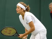 Vẻ đẹp mặn mà của Mirka, người giúp Federer trở thành thiên tài trong làng bóng nỉ