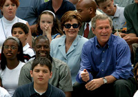 [ẢNH] Nước Mỹ thời Tổng thống Trump không còn hào hiệp giữa đại dịch Covid-19