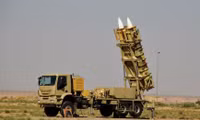 [ẢNH] Bỏ S-300, Iran mang vũ khí phòng không cực mạnh tới Syria đón lõng máy bay Israel