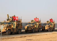 [ẢNH] Xe bọc thép hiện đại Thổ Nhĩ Kỳ tràn ngập Bắc Syria