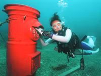 [ẢNH] Gian nan hoạt động đưa thư trên thế giới, không phải ai cũng biết