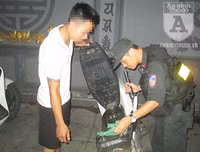 [ẢNH] Sát cánh cùng Cảnh sát 141 Hà Nội trong đêm chống đua xe