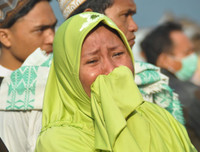 [Ảnh] Cận cảnh đổ nát, tang thương sau động đất, sóng thần ở Indonesia