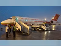 Cận cảnh máy bay chở khách 