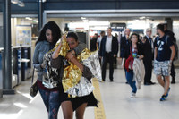 Báo động bom California, người dân hoảng loạn