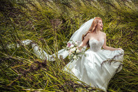 Ca sĩ Thu Thủy và hôn phu kém tuổi tung bộ ảnh cưới lung linh