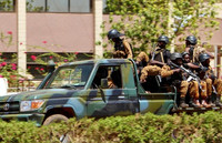 Bắt giữ một nghi can cầm đầu vụ tấn công tại Burkina Faso khiến 96 người thương vong