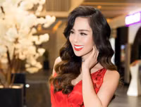 Á hậu Tố Uyên diện váy xẻ bạo đầy gợi cảm