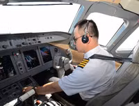 Cận cảnh máy bay chở khách 