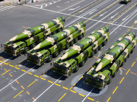 Trung Quốc biên chế hàng loạt tên lửa 