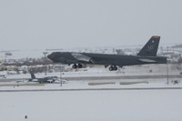 [ẢNH] Huấn luyện B-52 trong băng tuyết, rồi bay áp sát Nga, Mỹ đang toan tính điều gì?