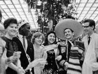 [Ảnh] Nhìn lại không khí rộn ràng đón năm mới thời Liên Xô