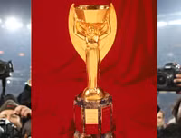 Người tạo ra ý tưởng vĩ đại cho chiếc cúp bóng đá FIFA ngày nay chính là một họa sĩ người Ý