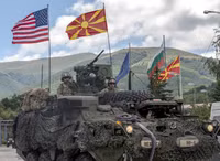 NATO tập trận đa quốc gia nhằm thị uy sức mạnh tập thể