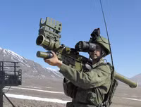 Nga vừa bất ngờ triển khai sát thủ diệt trực thăng tới Syria, IS lo sợ và phương Tây thêm bất an