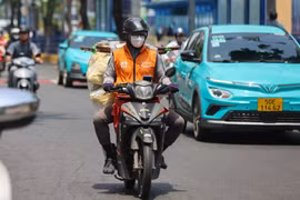 Tài xế công nghệ lúng túng trong kê khai, nộp thuế, Bộ Tài chính thông tin làm rõ