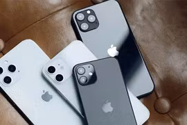 Hải quan rao bán lô điện thoại vi phạm, giá trung bình từ 600 – 800 nghìn đồng/chiếc