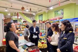 Chuyển thuế khoán sang kê khai: Hộ kinh doanh vẫn còn vướng mắc, lo bị truy thu