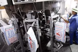 Hủy niêm yết gần 37,7 triệu cổ phiếu VAF của Phân lân Văn Điển