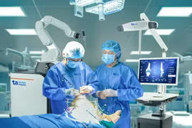 Bệnh viện Tâm Anh đạt 3 chứng nhận quốc tế xuất sắc về thay khớp với robot AI thế hệ mới