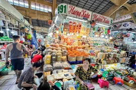 Chỉ còn hơn 10 ngày để chuyển thuế khoán sang kê khai: Những việc hộ kinh doanh phải làm ngay