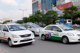 Taxi kêu khó vì phải lập hóa đơn điện tử từng chuyến xe, Cục Thuế nói gì?