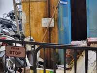 Cận cảnh hố sụt tại 193 ngõ Văn Chương