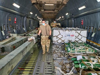 [ẢNH] Mỹ điều máy bay vận tải khổng lồ mạnh nhất nước này tiếp tế cho Ấn Độ