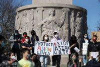 [ẢNH] Biểu tình chống nạn kì thị người gốc Á nổ ra trên khắp nước Mỹ