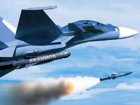 [ẢNH] Philippines sẵn sàng mua tên lửa siêu thanh BrahMos từ Ấn Độ 
