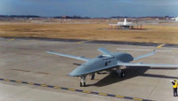 [ẢNH] MQ-25 Stingray: 