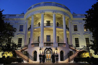 [ẢNH] Tổng thống Joe Biden làm lễ tưởng niệm 500.000 người Mỹ tử vong vì Covid-19