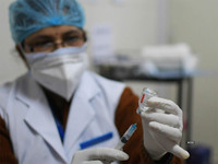 [ẢNH] Ấn Độ cạnh tranh Trung Quốc trong chính sách ‘ngoại giao vaccine’