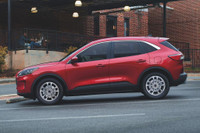 [ẢNH] Ford Escape 2021 ra mắt với lựa chọn động cơ hybrid mới