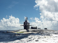 [ẢNH] Tàu ngầm USS Ohio mang 