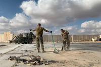 [ẢNH] Mỹ không kích lực lượng do Iran hậu thuẫn tại Syria