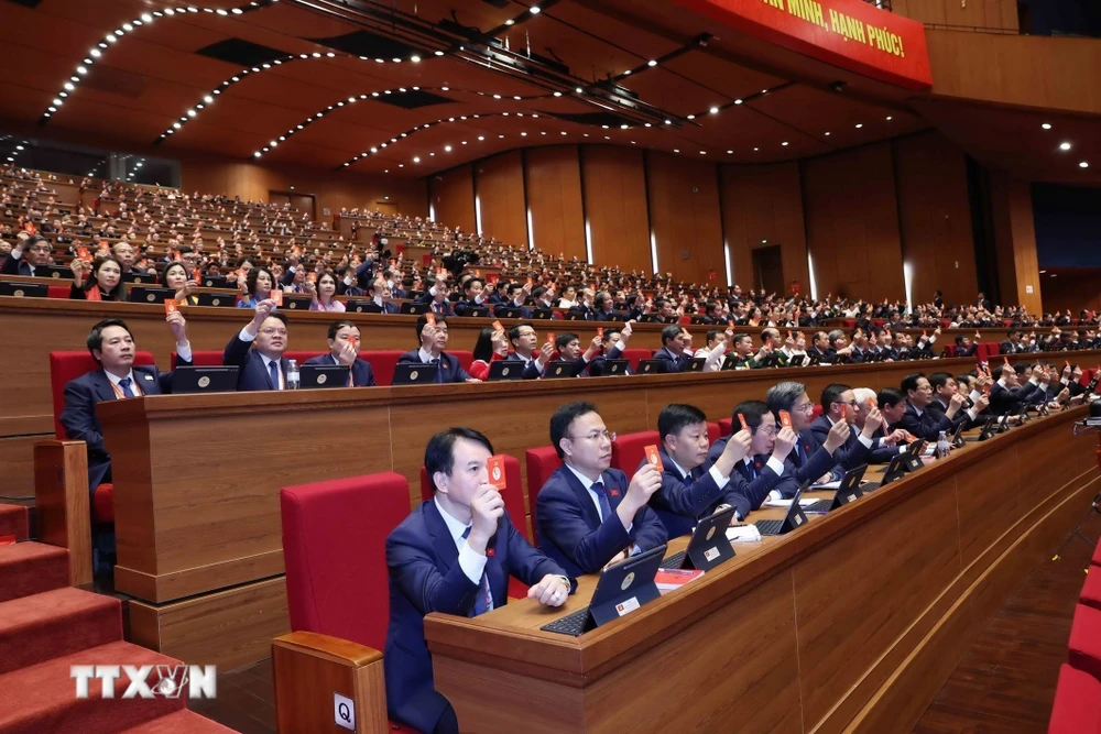 Đại hội Đảng XIV: Đoàn Chủ tịch gồm 16 đồng chí Ủy viên Bộ Chính trị